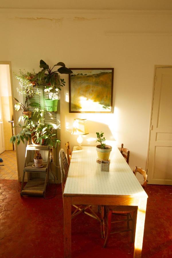 Jolie Chambre Dans Appartement Cosy En Plein Centre 马赛 外观 照片